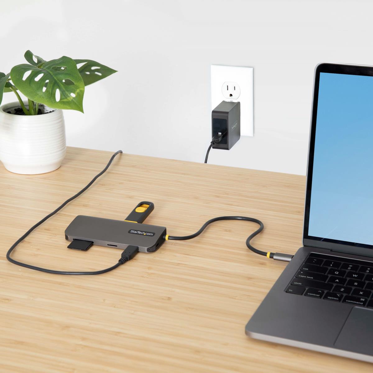 USB C MULTIPORT ADAPTER 100W PD thumbnail