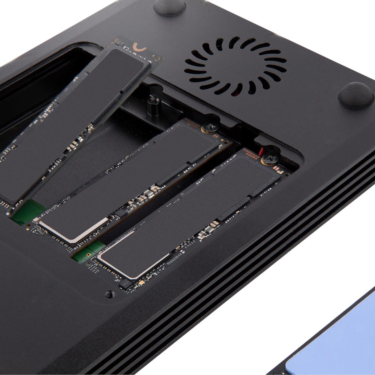 4 BAY THUNDERBOLT 3 NVME thumbnail