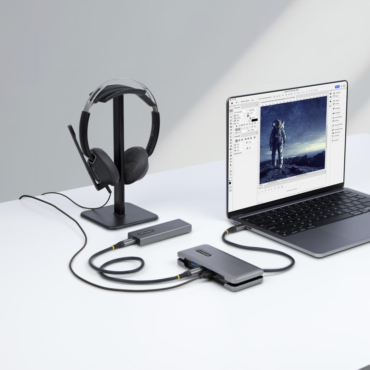 4-PORT USB-C HUB - 1X USB-A 3X thumbnail