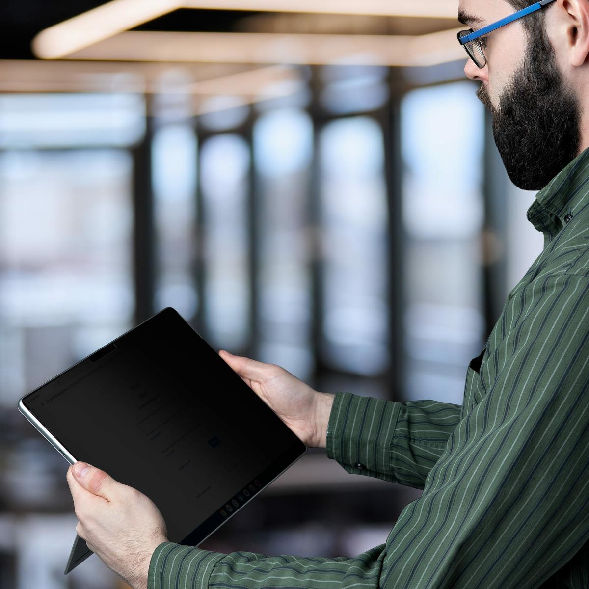 13IN SURFACE PRO PRIVACY SCREEN thumbnail