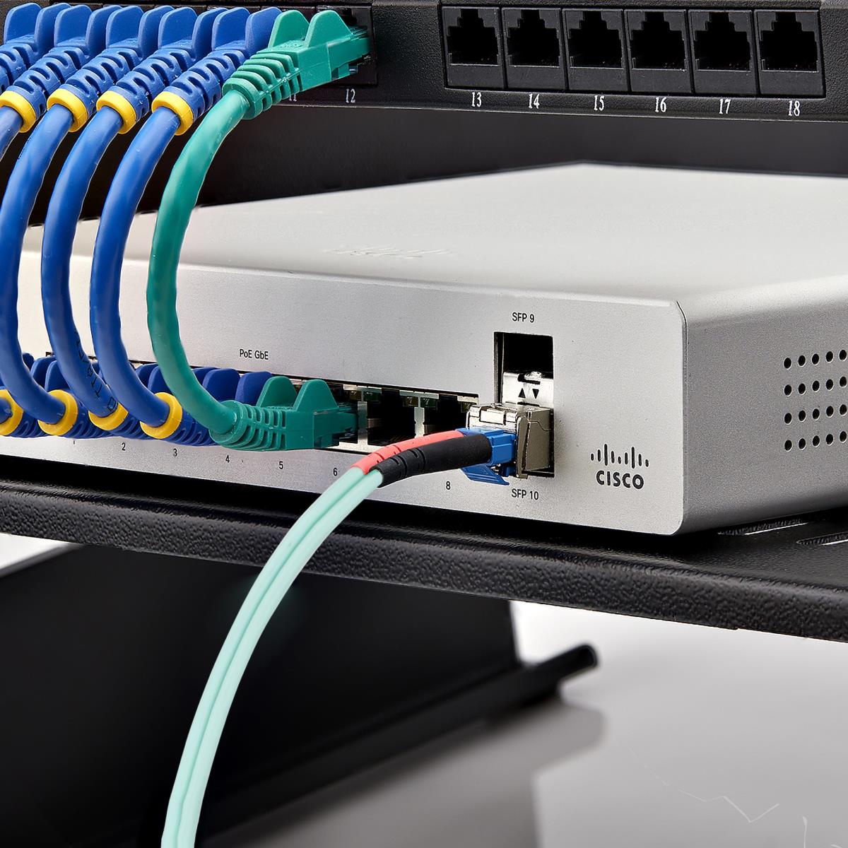 MSA-Compliant SFP-25G-SR-S SFP28 Module, 25Gbps Multimode Fiber (MMF), 100m (328ft), LC Connector, 850nm, 25 Gigabit Optical Transceiver w/ DDM/DOM - SFP28 transceiver module - 25GbE - 25GBase-SR - LC multi-mode - up to 100 m - 850 nm thumbnail