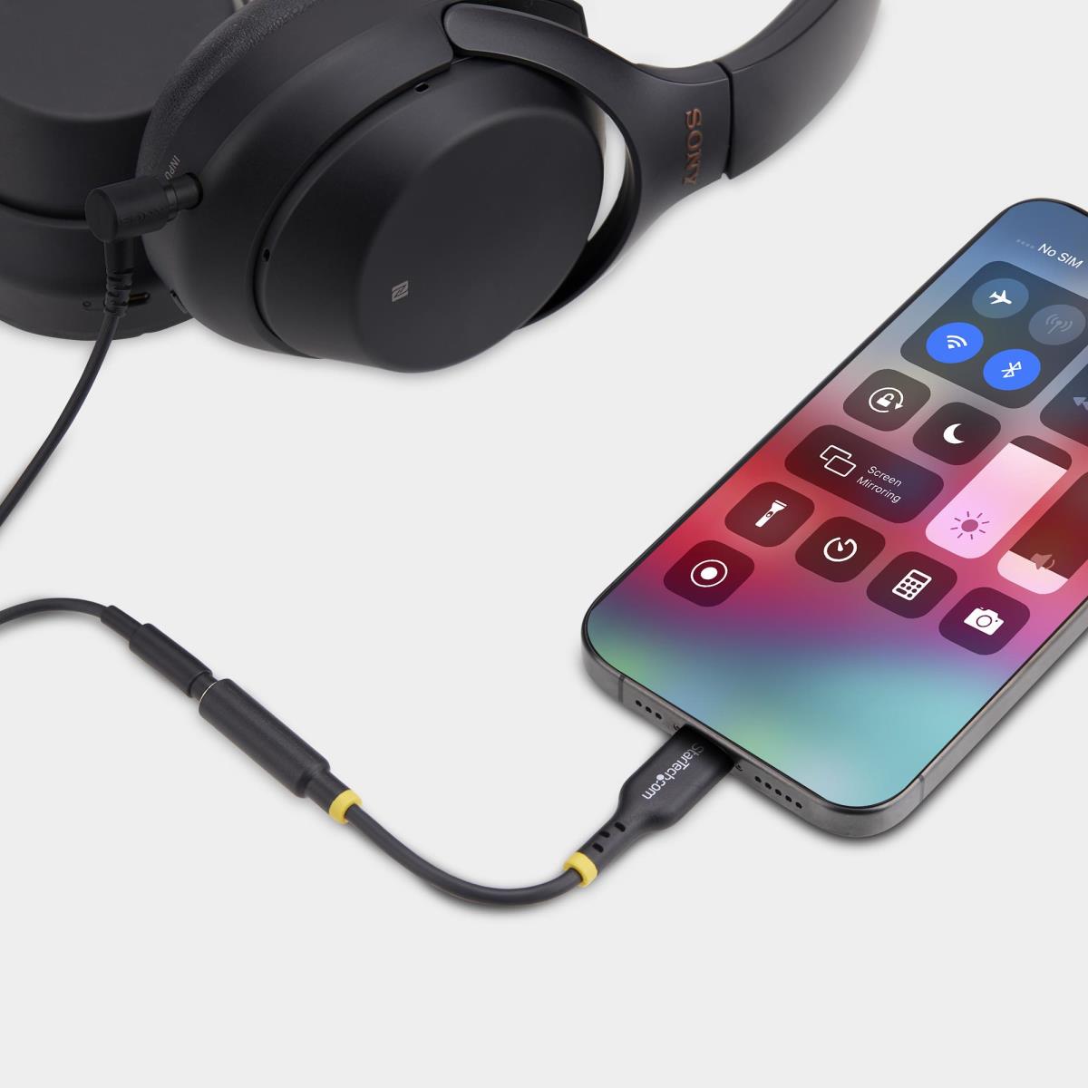 USB-C AUDIO ADAPTER TO 3.5MM thumbnail