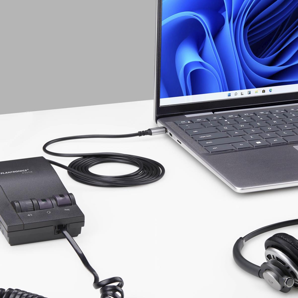USB-C TO RJ9 ADAPTER/DONGLE thumbnail