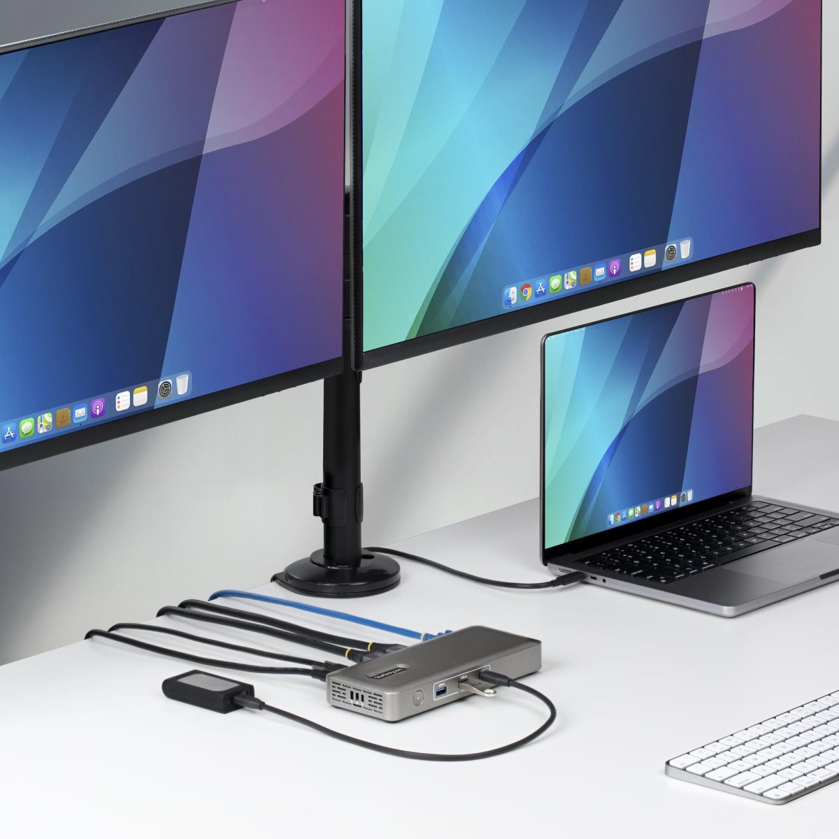 - Docking station - USB4 / Thunderbolt 4 / Thunderbolt 5 - 2 x DP - 1GbE, 2.5GbE - 100 watt - Europe, United Kingdom thumbnail