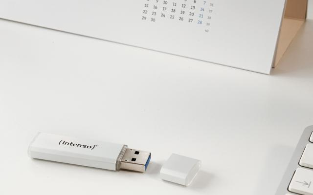 16GB Intenso ALU Line  USB 2.0 Flash Drive 3 pack thumbnail