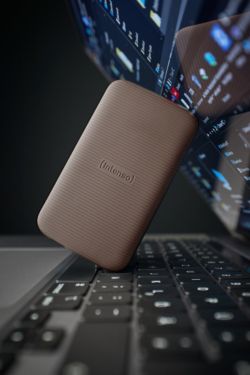 EU Product - TX500 - SSD - 2 TB - extern (tragbar) - USB 3.2 Gen 2x1 (USB-C Steckverb... thumbnail