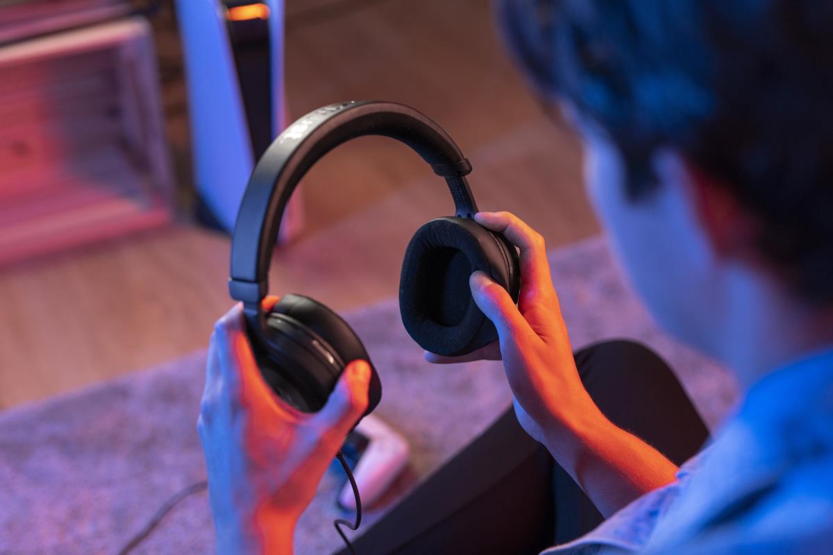 GXT498 FORTA HEADSET PS5 thumbnail