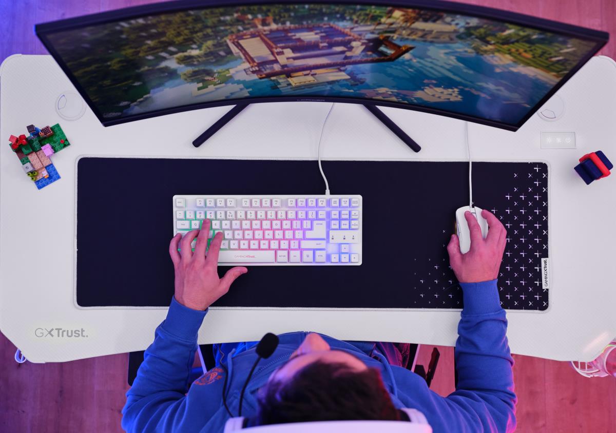 Trust GXT 709W LUMINUS White thumbnail