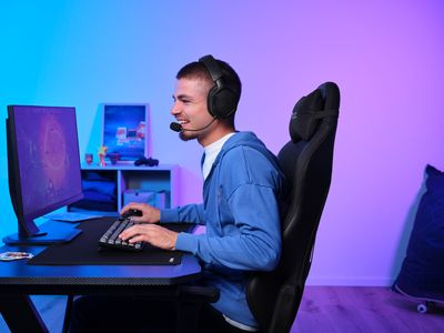 GXT493 CARUS WIRELESS HEADSET BLK thumbnail