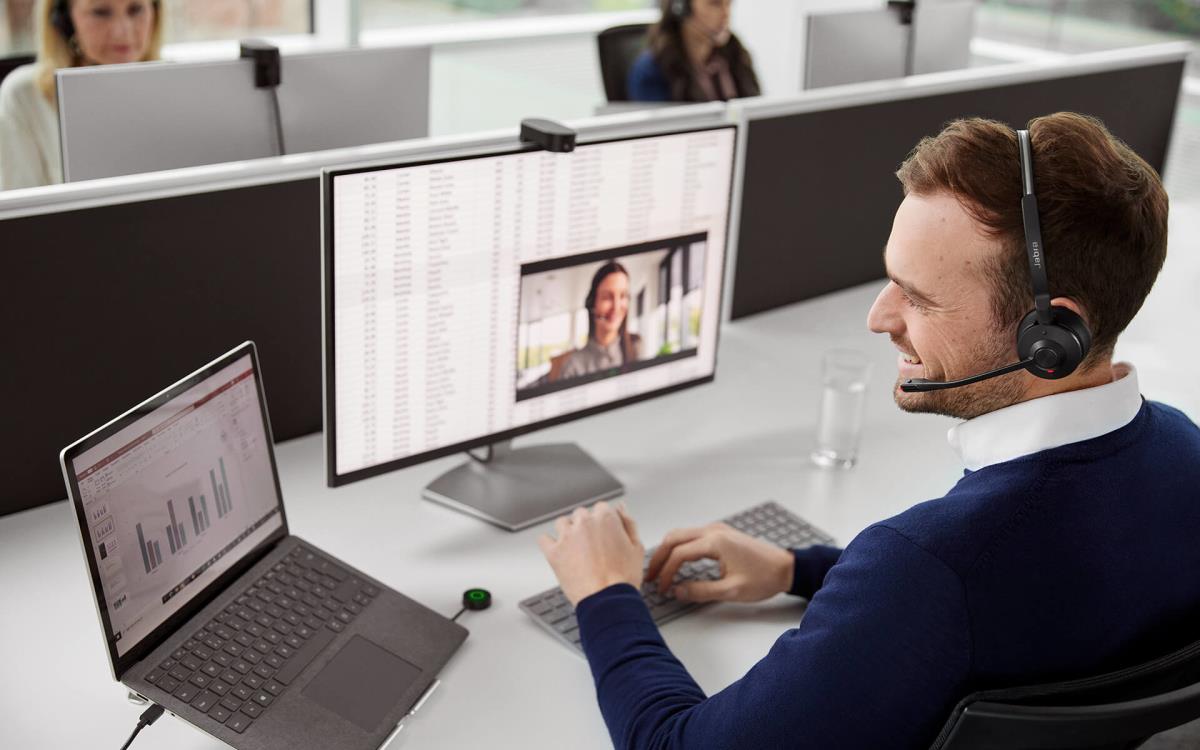 Engage 55 Stereo (Low Power) - Headset - on-ear - DECT - wireless - USB-A via DECT adapter - UC certified thumbnail