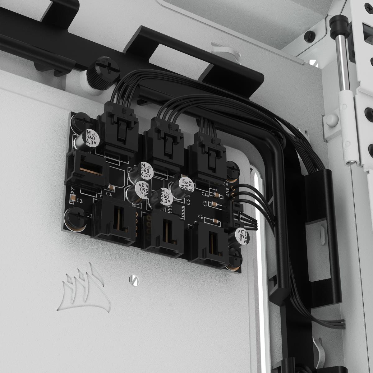 ICUE 5000X RGB WHITE MID CASE thumbnail
