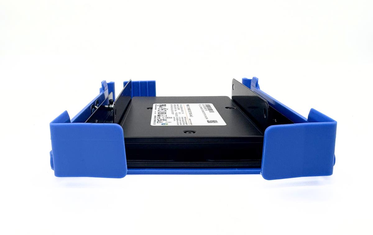 SSD 2TB 3.5in SATA 3D QLC in Hot Swap Caddy thumbnail