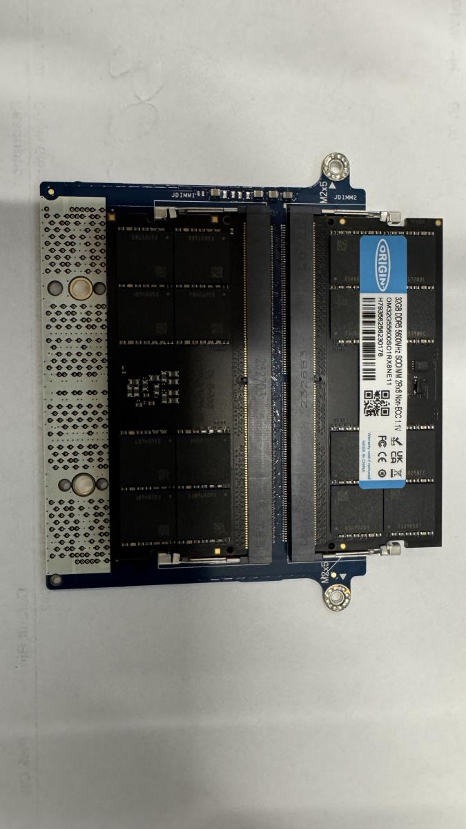 32GB DDR5 5600MHz SODIMM 2Rx8 Non-ECC 1.1V thumbnail
