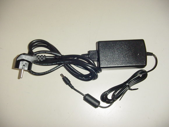 External 50W Power Brick and Cable LVL 6 EMEA and KR thumbnail