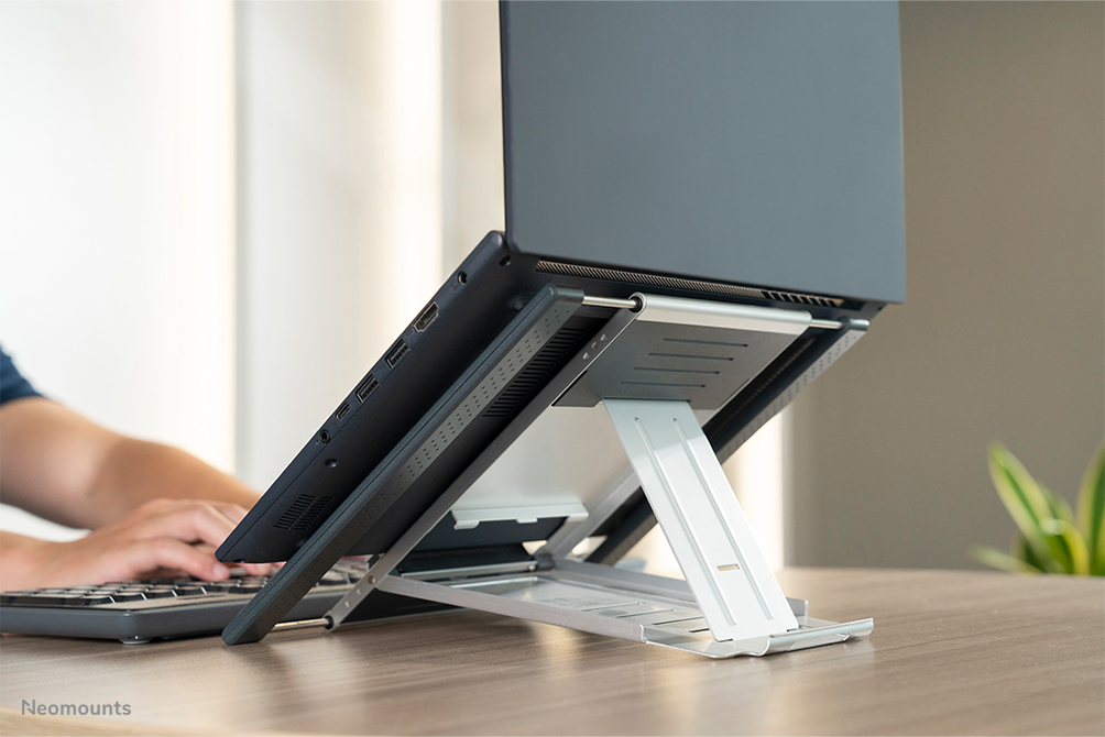 EU Product - Tablet-Halterung NSLS100 silber fr 1 Tablet oder 1 Notebook thumbnail