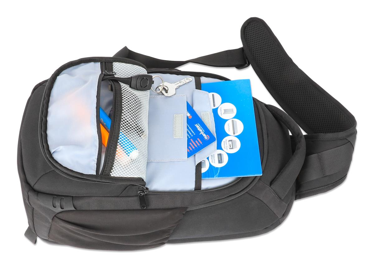 AMSTERDAM BACKPACK 13.3IN BLACK thumbnail