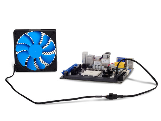 PWM Fan Extension Black Sleeved Cable 30cm thumbnail