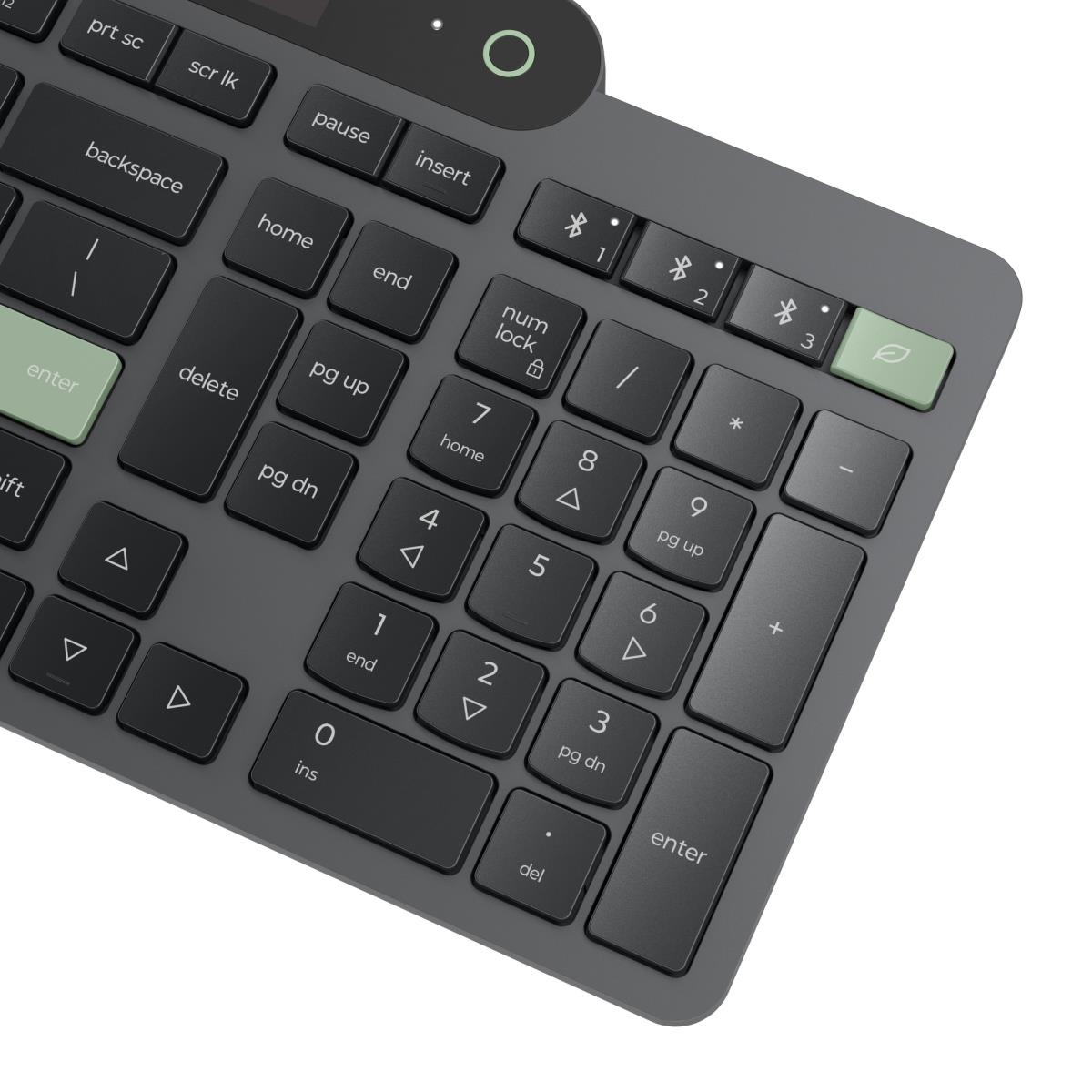 - Keyboard - self-charging - wireless - Bluetooth 5.1 - QWERTY - UK - black - brown box thumbnail