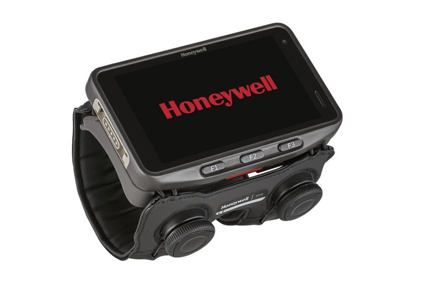 CW45 wearable mobile computer, WiFi 6, 6/64GB, 8/13MP front/side facing cameras, keypad, standard battery. Includes mount and comfort pad. Arm strap and charger required and sold separately. thumbnail