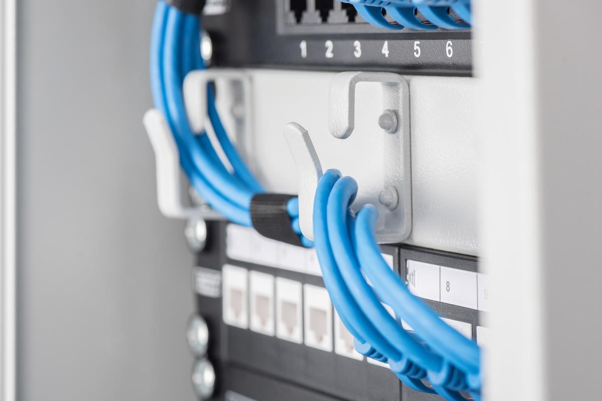 EU Product - Patchpanel 1HE  8-Port Cat6  ClassE geschirmt schw. thumbnail