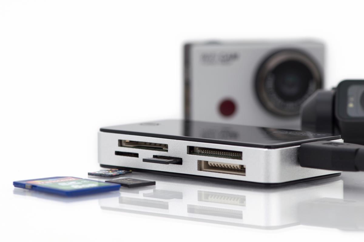 EU Product - Card Reader USB3.0, extern, schwarz-silber thumbnail