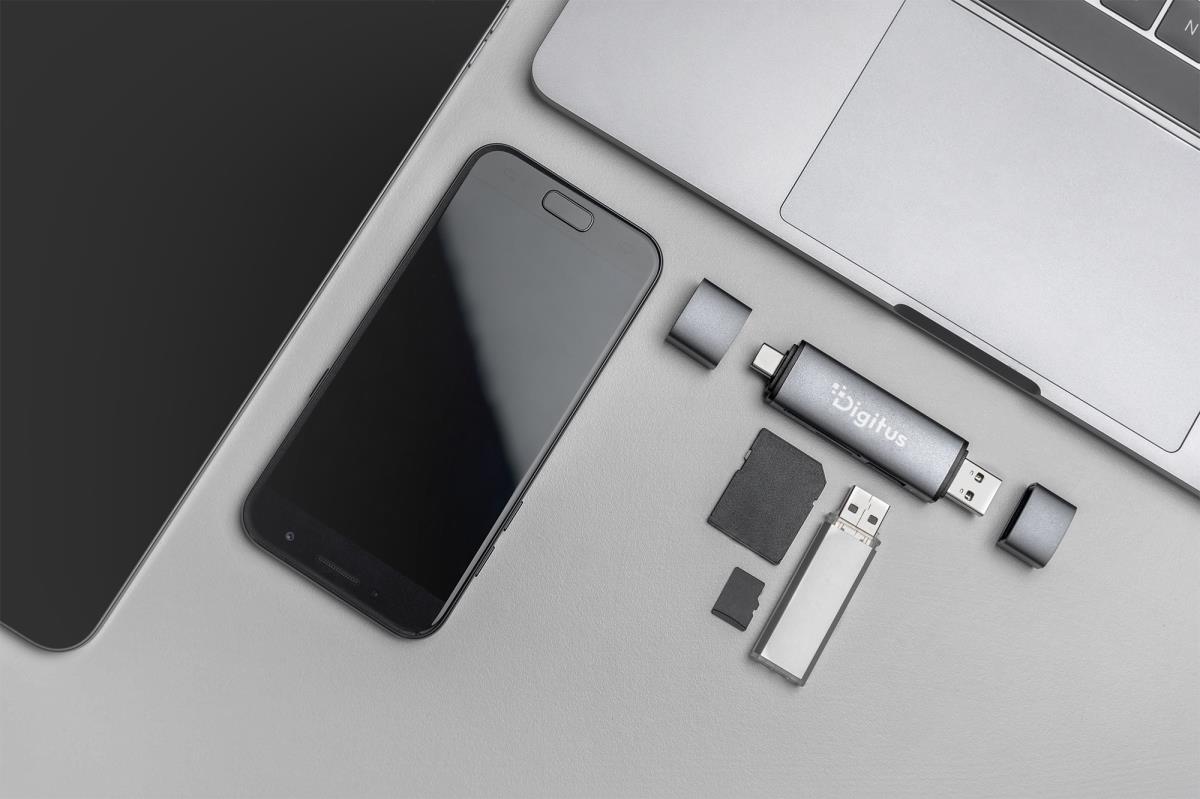 EU Product - Reader USB-C + USB 3.0, SD + Micro SD + USB3.0 OTG thumbnail