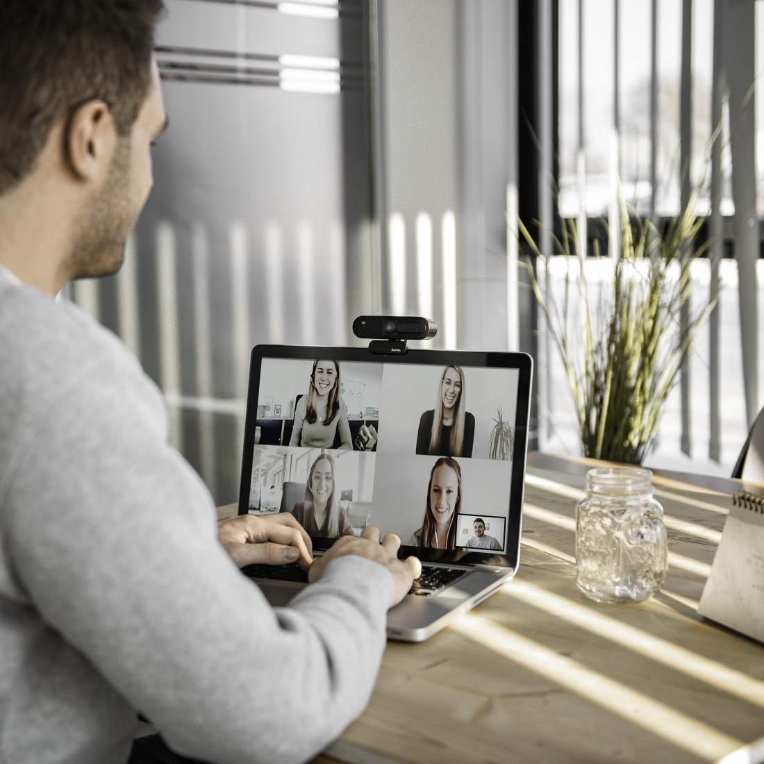C-600 PRO PC WEBCAM 1080P USB 2.0 thumbnail