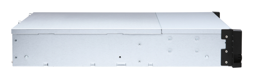 12-bay 2U rackmount SATA JBOD expansion unit redundant PSU with a QXP-1600eS PCIe SATA host card and 3 SFF-8088 to SFF-8644 SAS/SATA 6Gb/s external cables. thumbnail