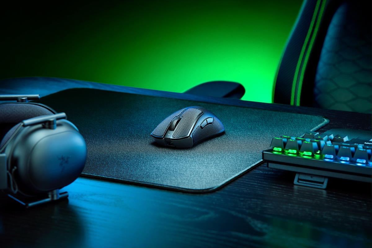 EU Product - DeathAdder V3 Pro thumbnail