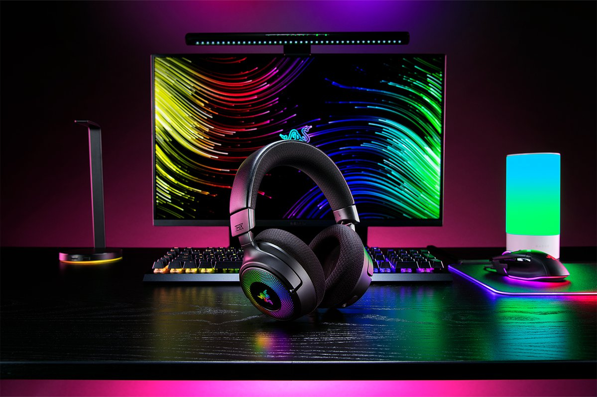 Kraken V4 - Headset - full size - Bluetooth / 2.4 GHz radio frequency - wireless, wired - USB-A, USB-C thumbnail