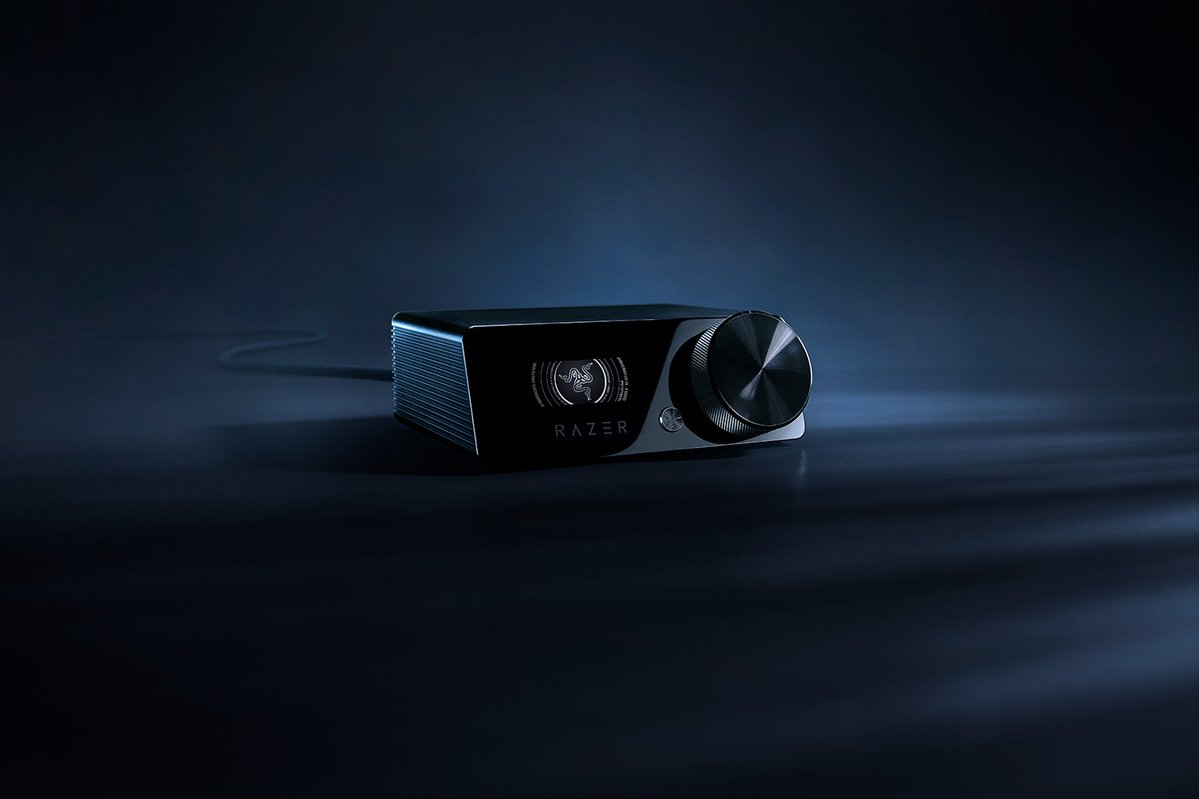 Kraken V4 PRO - Headset - full size - Bluetooth / 2.4 GHz radio frequency - wireless, wired - USB-A, 3.5 mm jack thumbnail