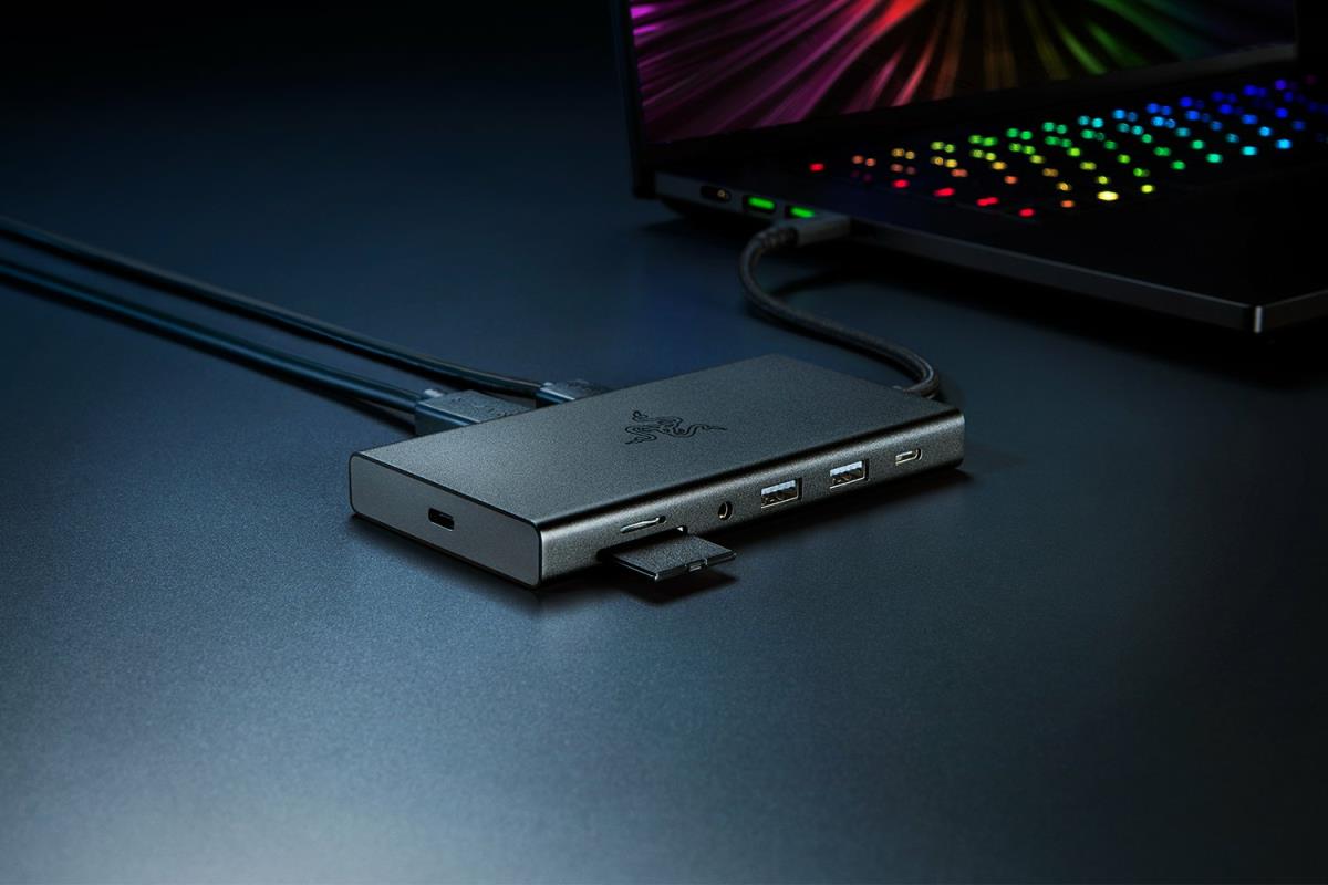 - Docking station - USB-C - HDMI - 1GbE thumbnail