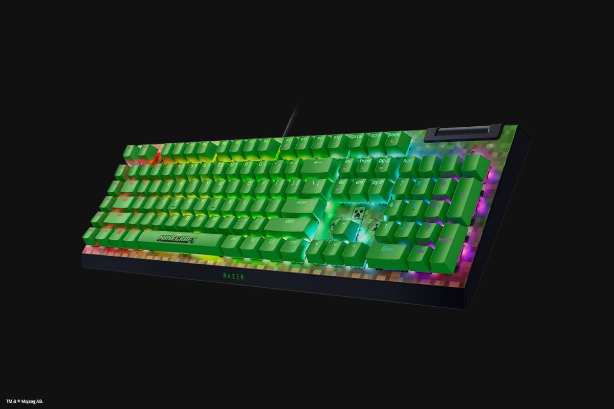 BLACKWIDOW V4 X MINECRAFT GREEN US thumbnail