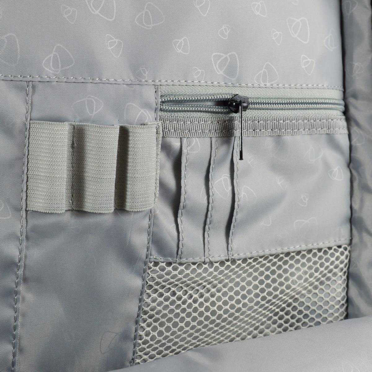3715 15.6 Black Backpack. thumbnail