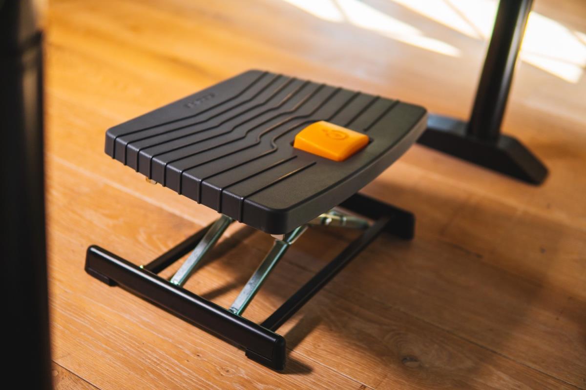 EU Product - Pro 952 Footrest thumbnail