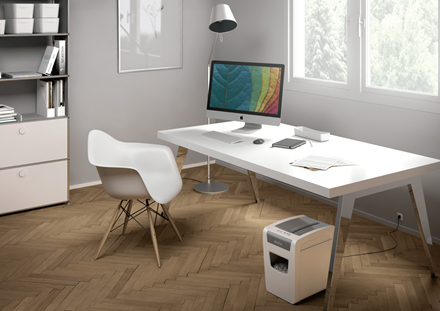 IQ Home Slim Office Shredder - P4 thumbnail