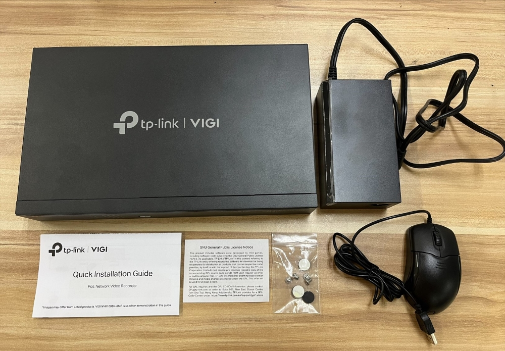 TP-LINK VIGI NVR1008H-8MP thumbnail