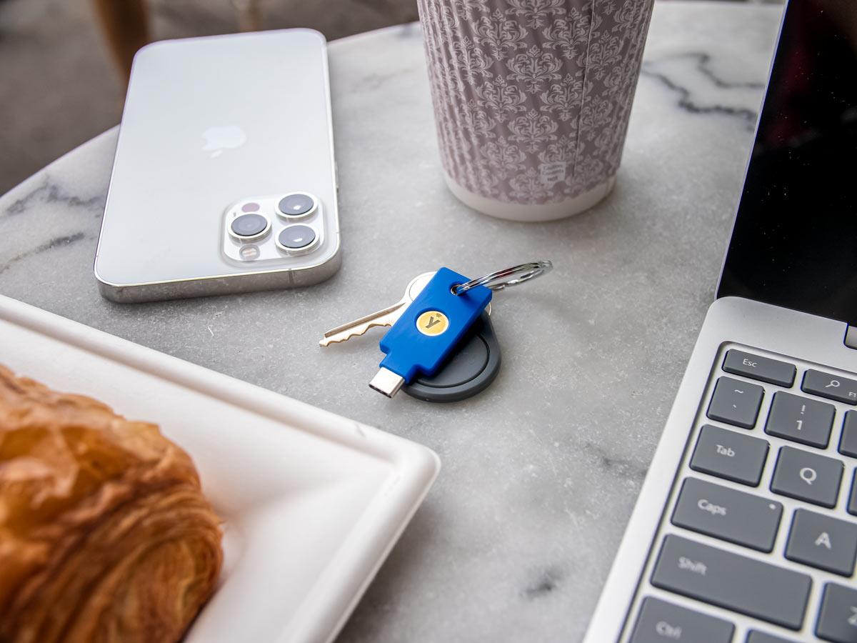EU Product - USB-Sicherheitsschlssel Security Key C NFC - Flash-Speicher - unsortiert thumbnail