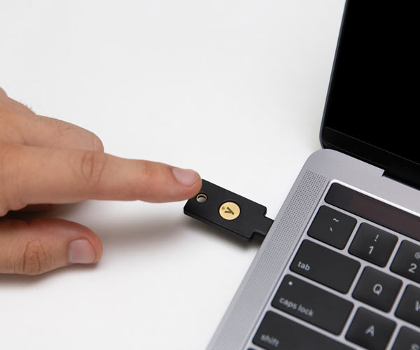 EU Product - Yuikey 5C Nfc thumbnail