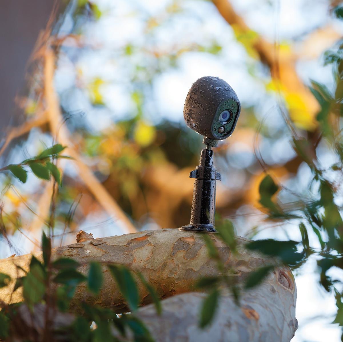 Outdoor Security Mount (Black) thumbnail