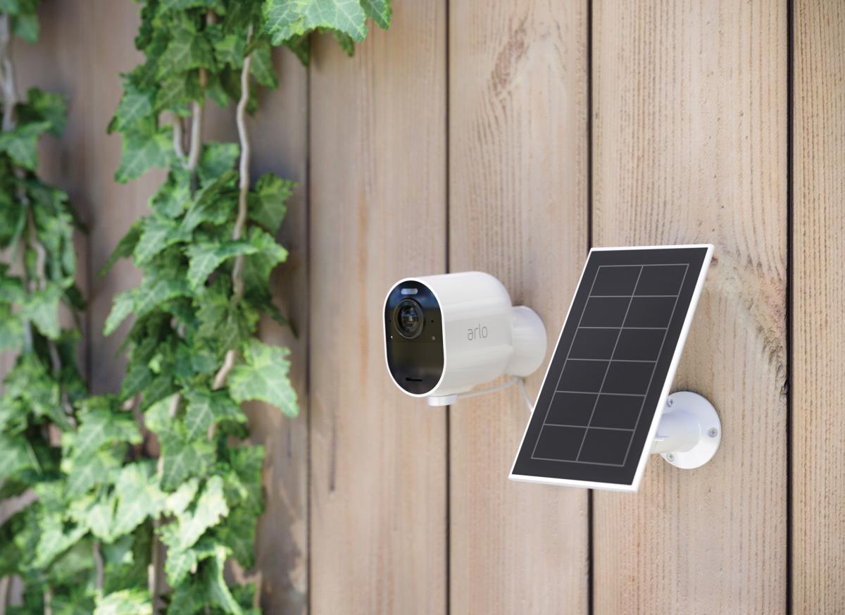 EU Product - Arlo Solar Panel/magnet Charge Cable V2 thumbnail