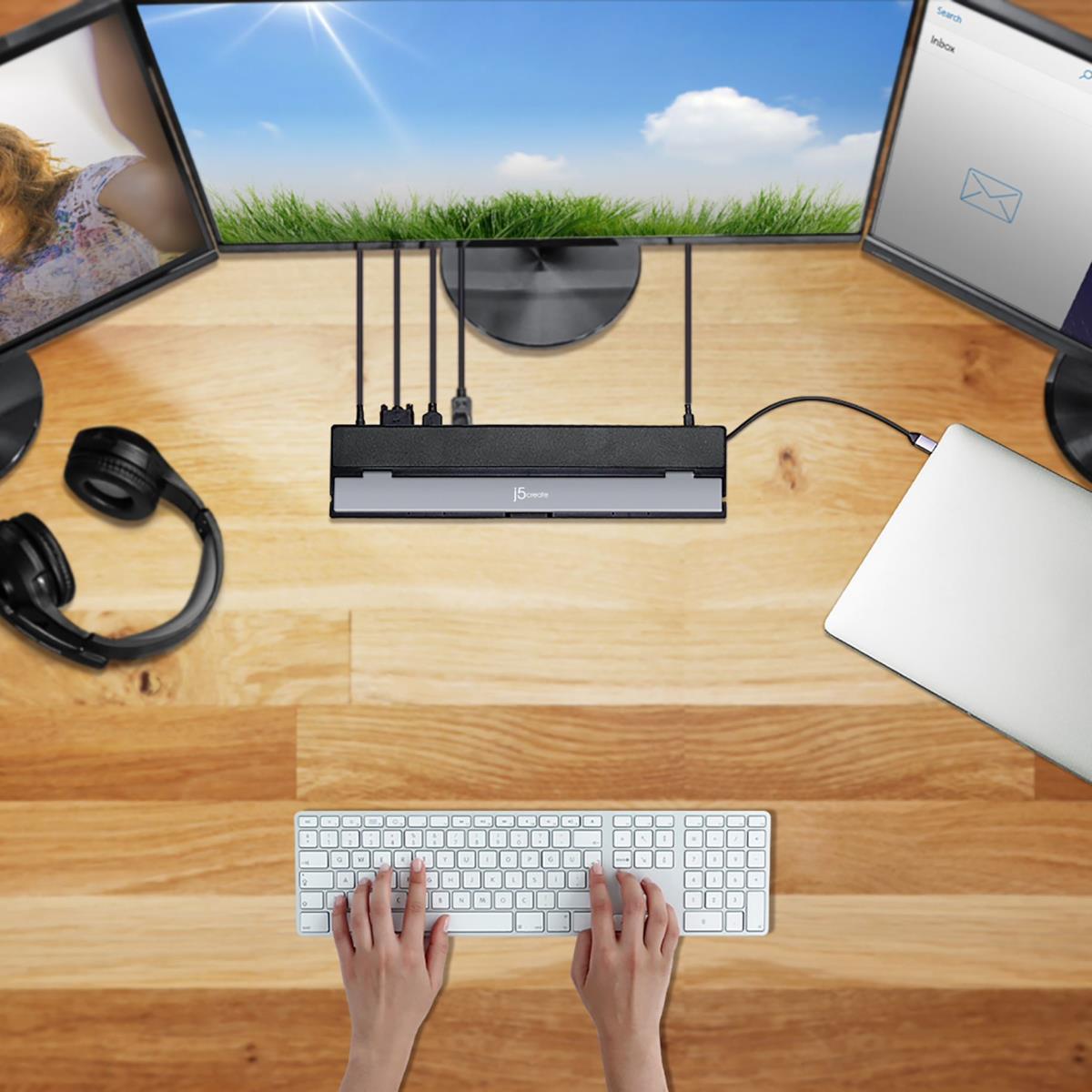 USB-c Triple Display Docking Station With 100w Pd Adapter - U thumbnail