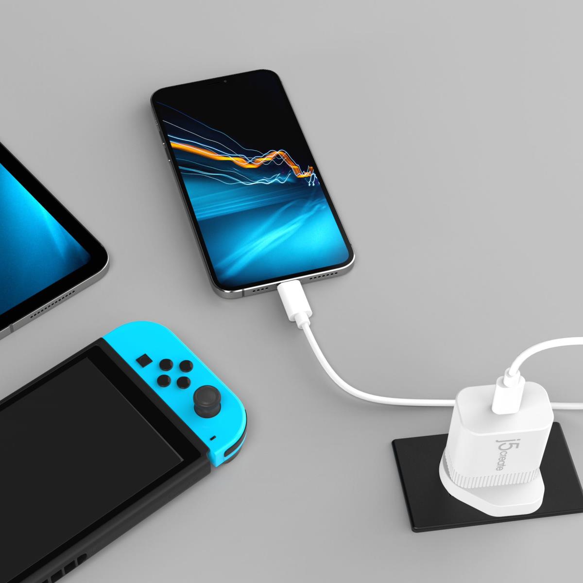 20W PD USB-C WALL CHARGER thumbnail