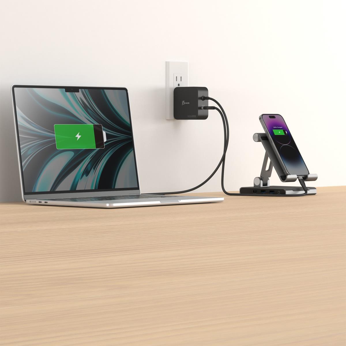 102W GAN PD USB-C 2-PT CHARGER thumbnail