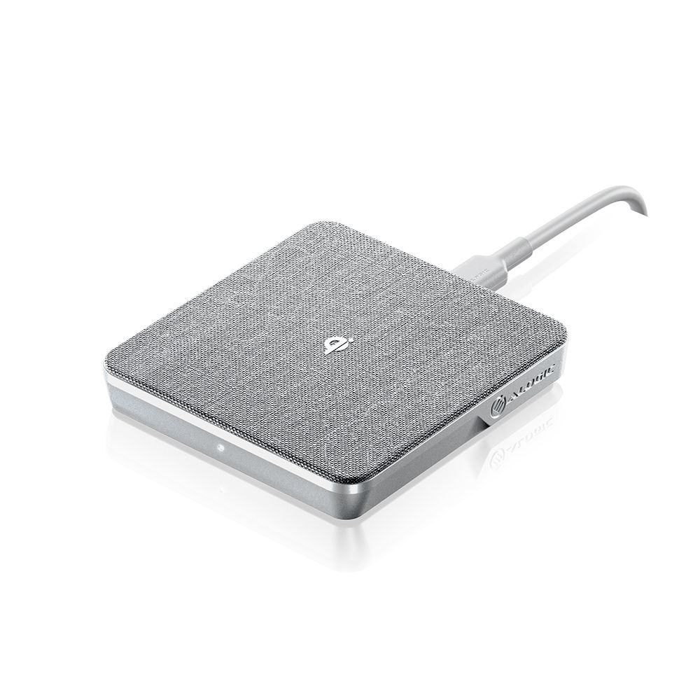 ULTRA WIRELESS CHARGING PAD thumbnail