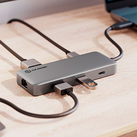 USB 4 SPARK 6-IN-1 HUB - WITH thumbnail