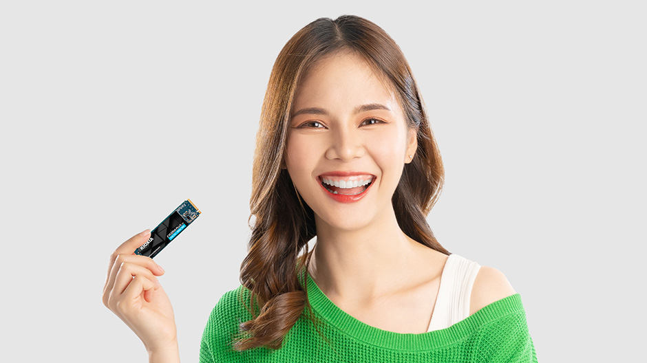Exceria Plus G4 PCIe 5.0 1TB thumbnail