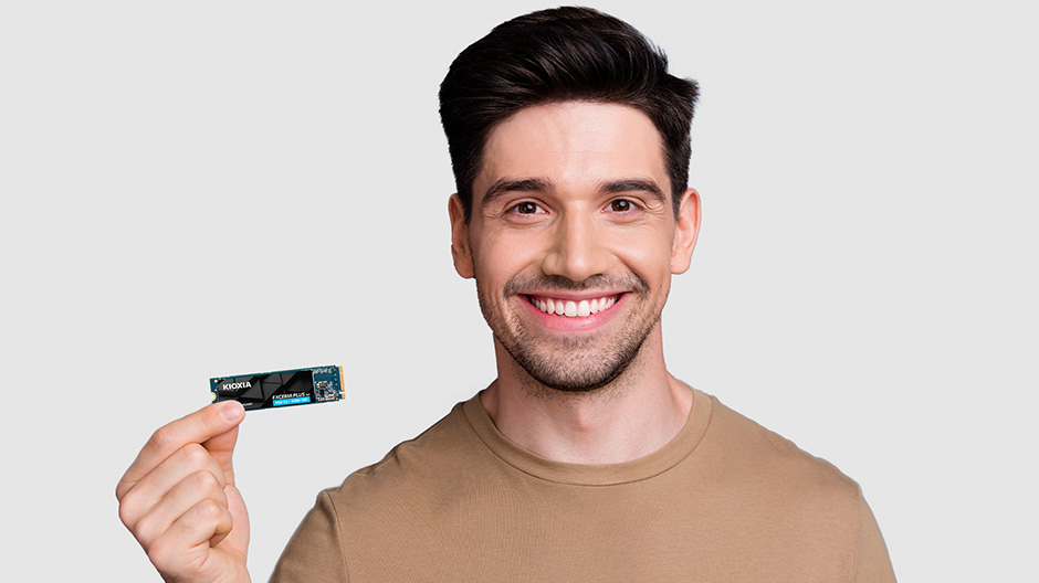 Exceria Plus G4 PCIe 5.0 1TB thumbnail