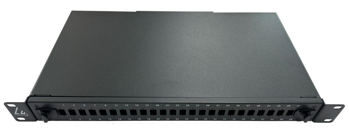 Fibre patch panel 19