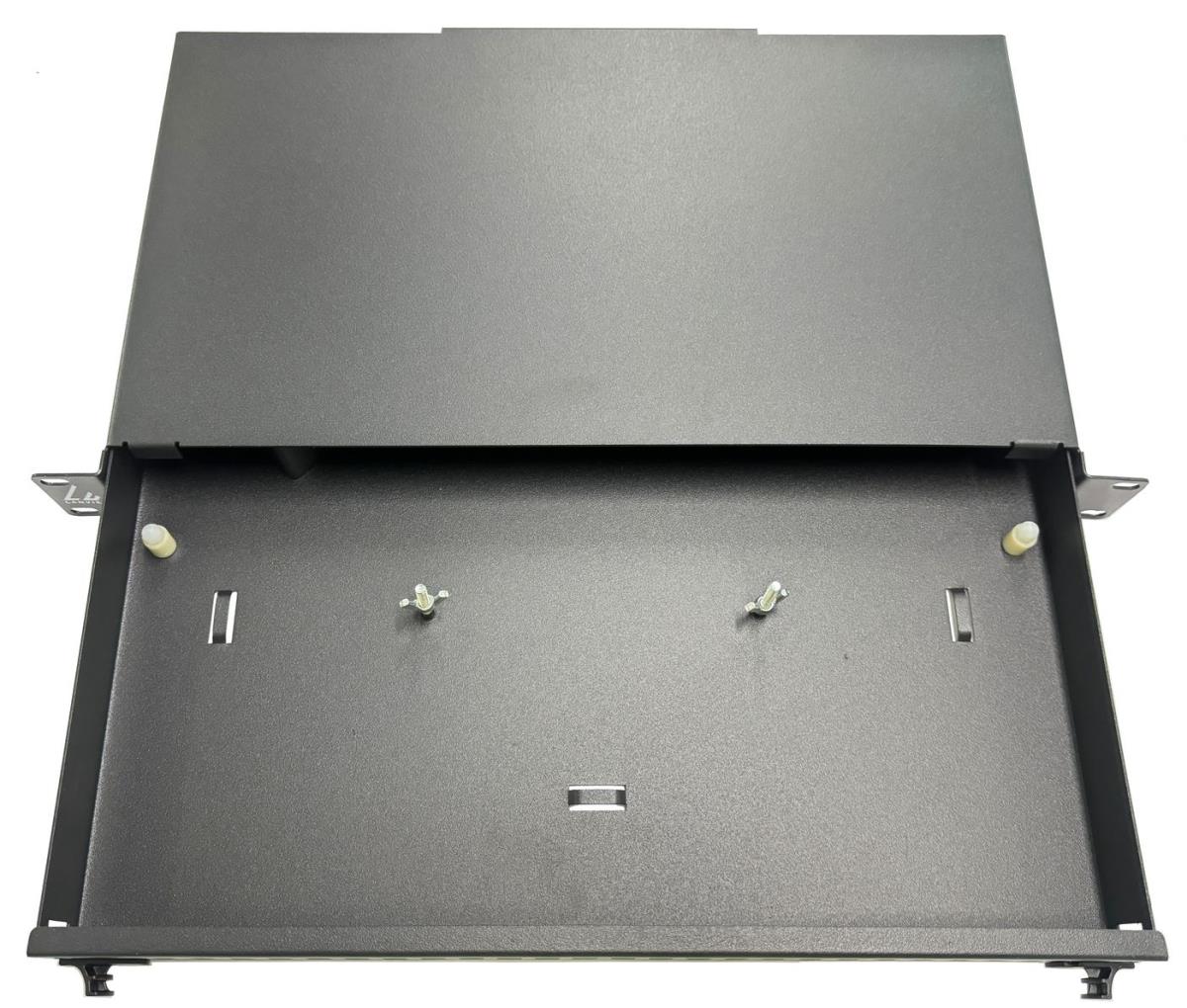 Fibre patch panel 19